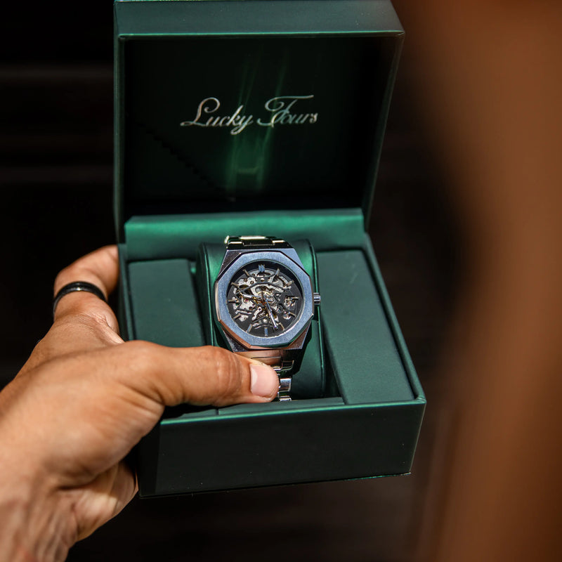 Luxury Mechanical Watch® Spine