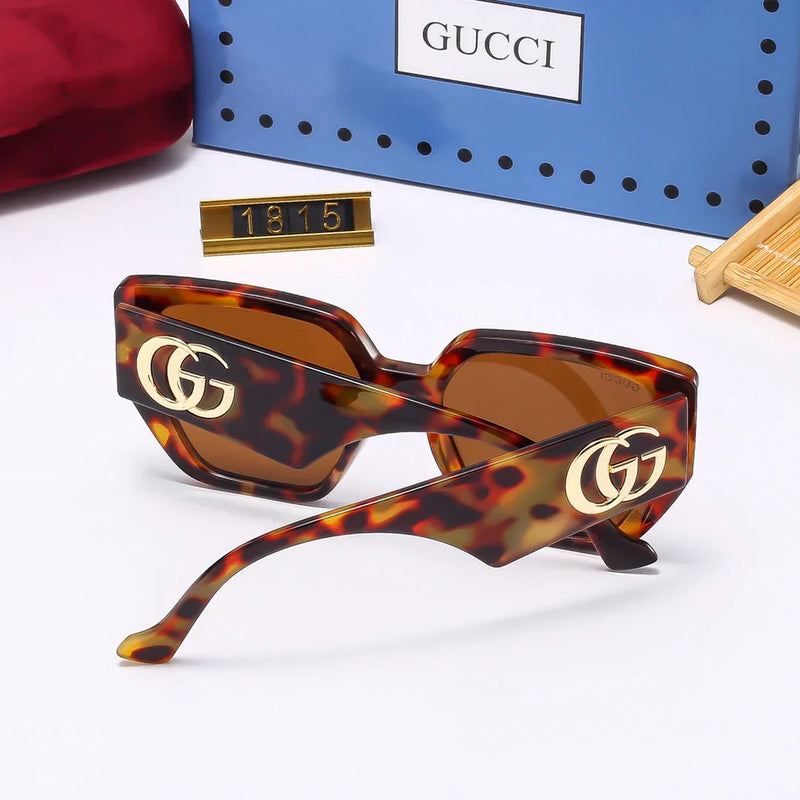 СУНЧАНЕ НАОЧАРЕ У КВАДРАТОМ ОКВИРУ 1815