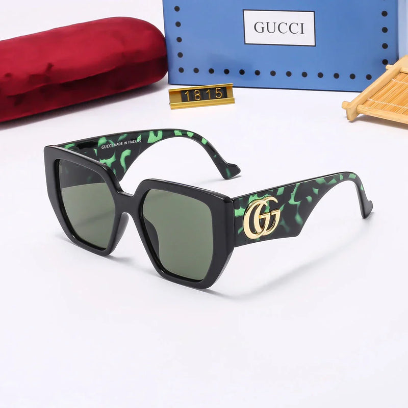 СУНЧАНЕ НАОЧАРЕ У КВАДРАТОМ ОКВИРУ 1815