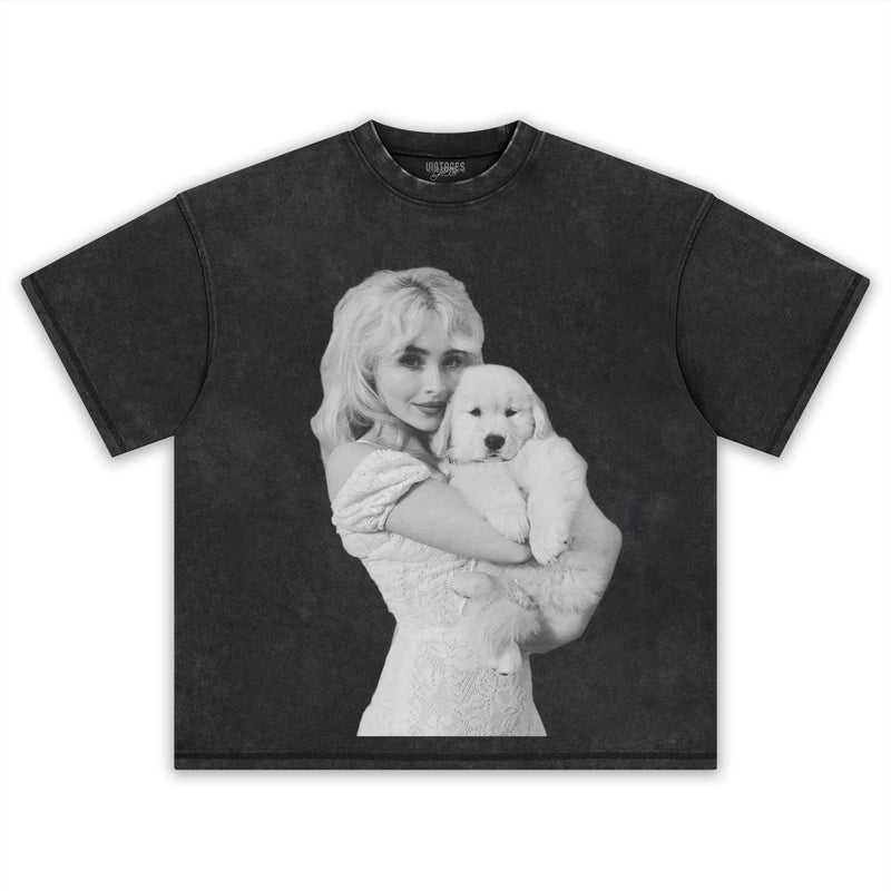 SABRINA CARPENTER 2025 NEW V8 TEE