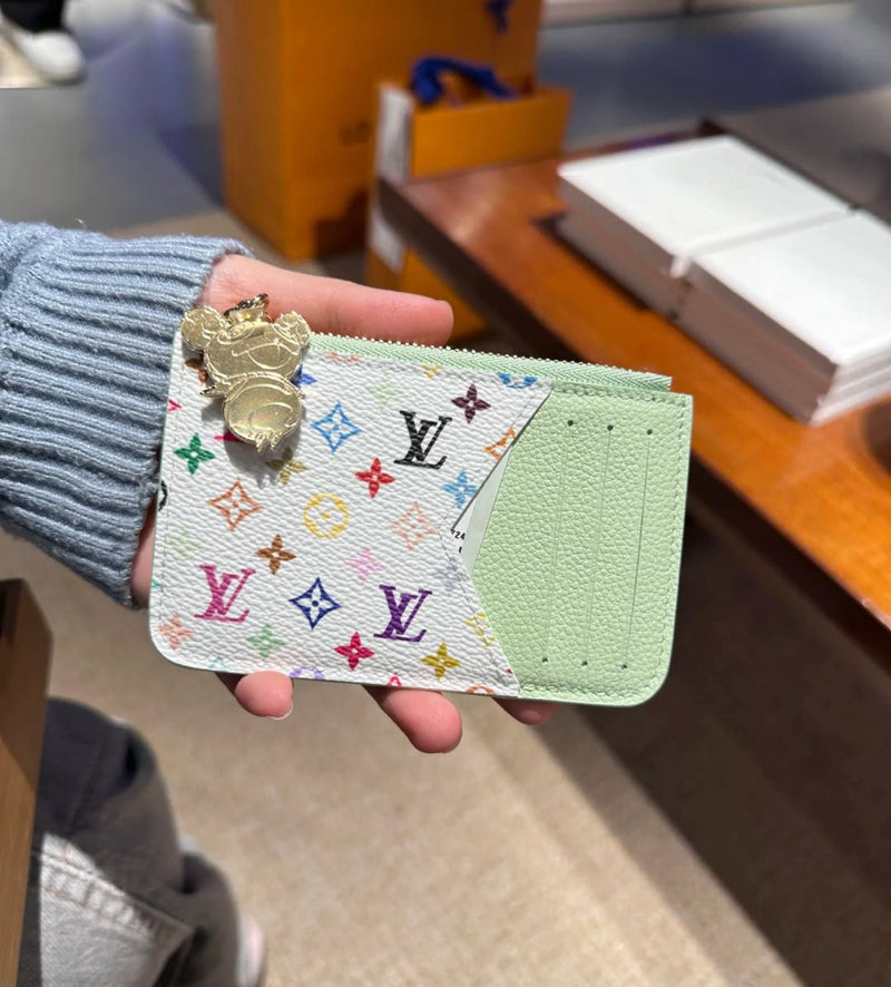 L--Inspired Card Holder Wallet: Chic & Functional!